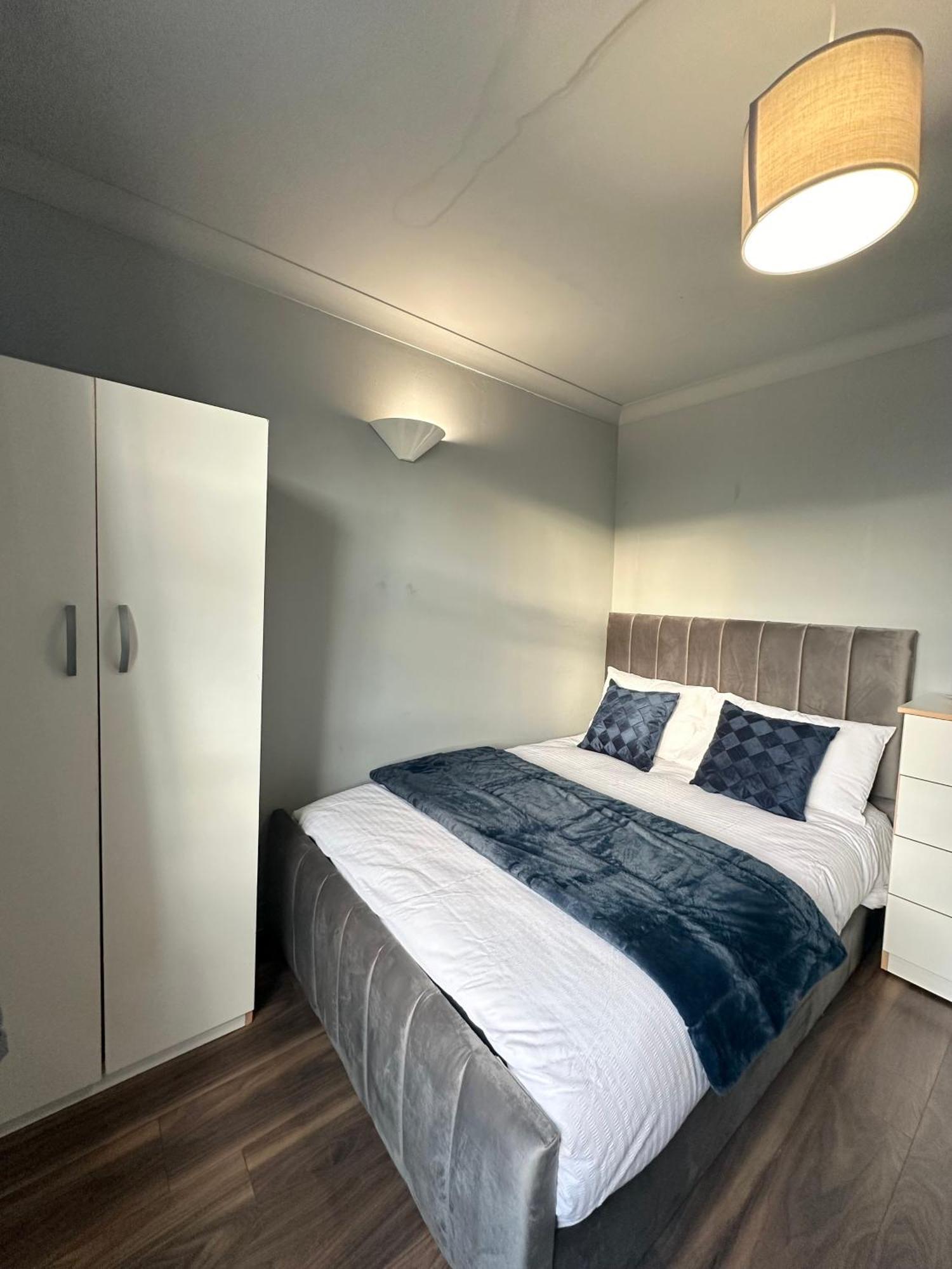 Luxury Room In A 4 Bedroom Flat! 4 Minutes Walk To Kingscross, St Pancras Londýn Exteriér fotografie
