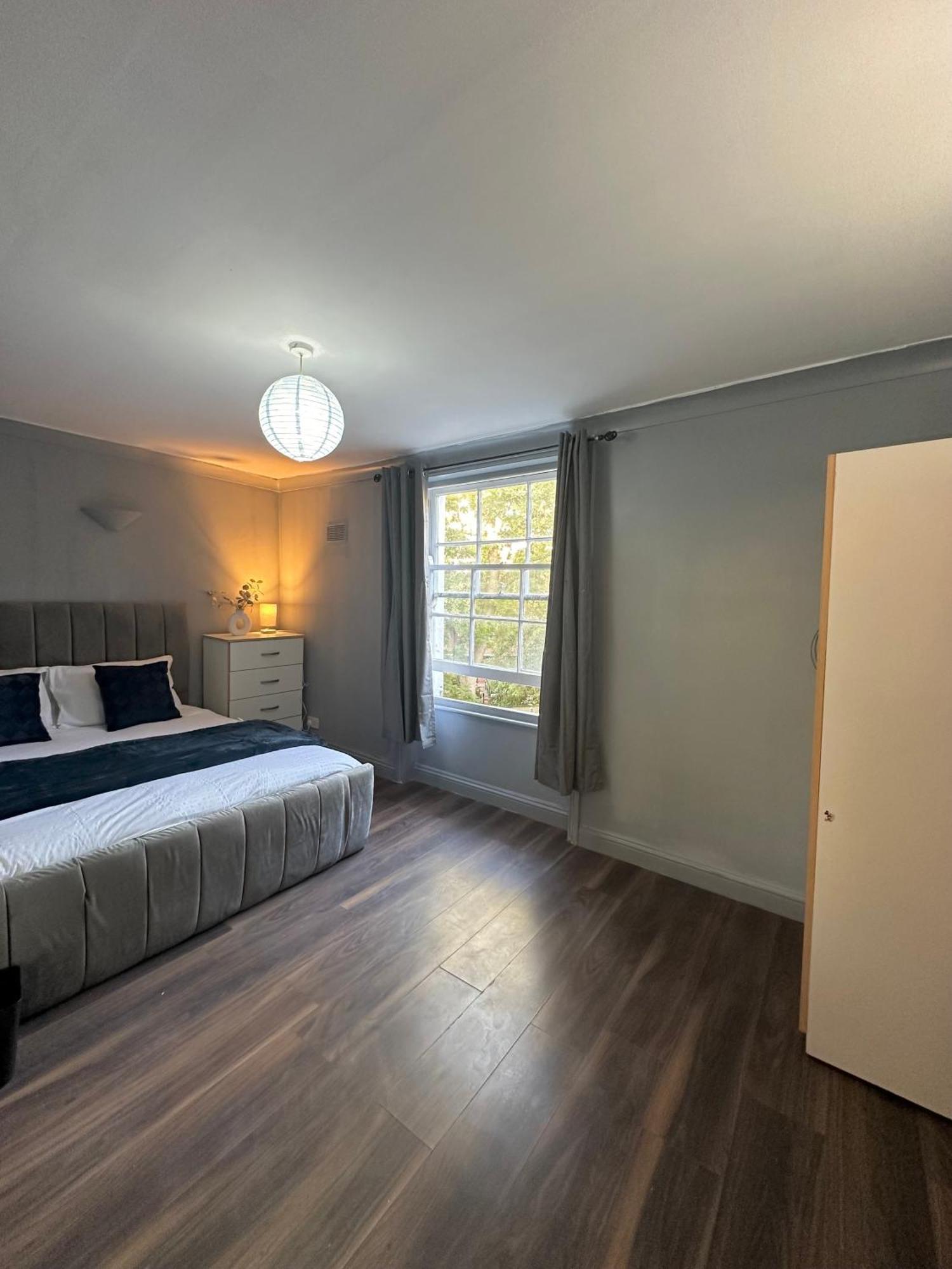 Luxury Room In A 4 Bedroom Flat! 4 Minutes Walk To Kingscross, St Pancras Londýn Exteriér fotografie