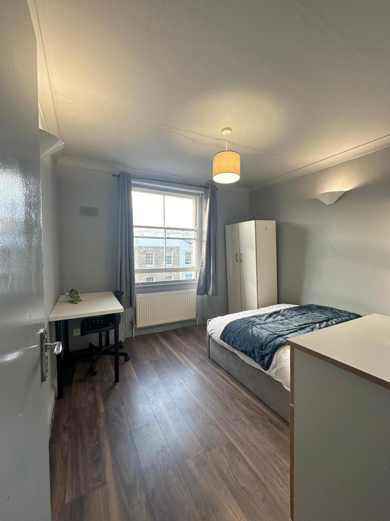 Luxury Room In A 4 Bedroom Flat! 4 Minutes Walk To Kingscross, St Pancras Londýn Exteriér fotografie