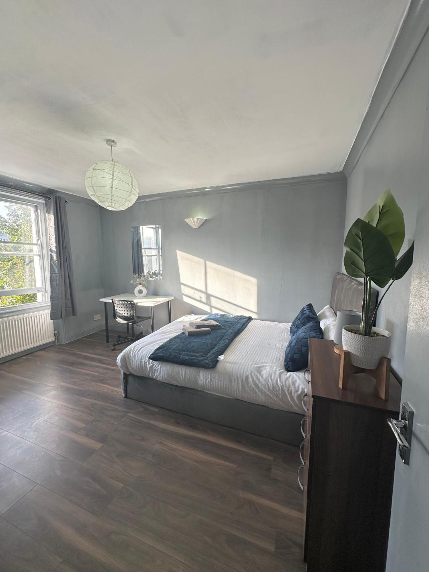 Luxury Room In A 4 Bedroom Flat! 4 Minutes Walk To Kingscross, St Pancras Londýn Exteriér fotografie