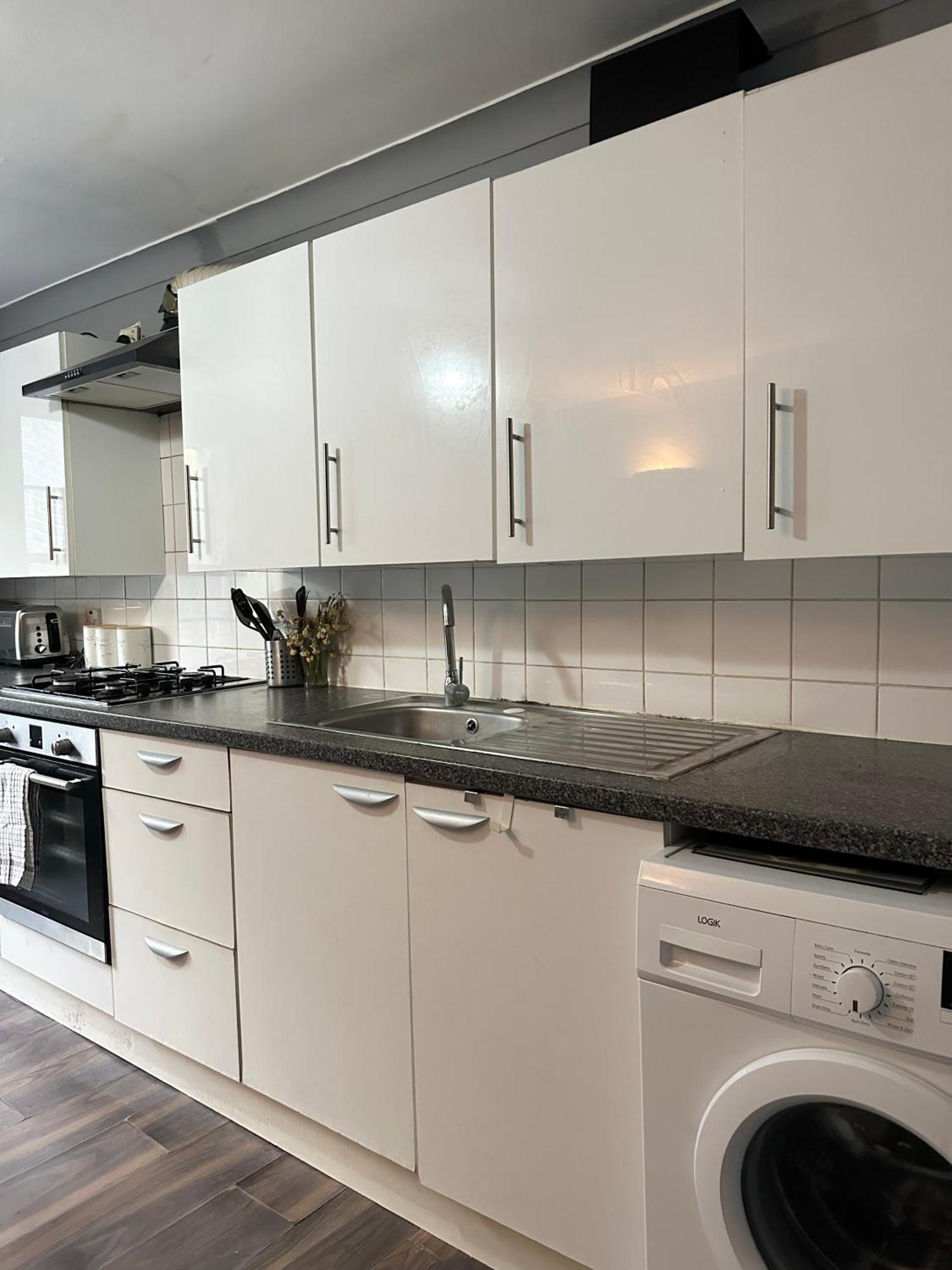 Luxury Room In A 4 Bedroom Flat! 4 Minutes Walk To Kingscross, St Pancras Londýn Exteriér fotografie