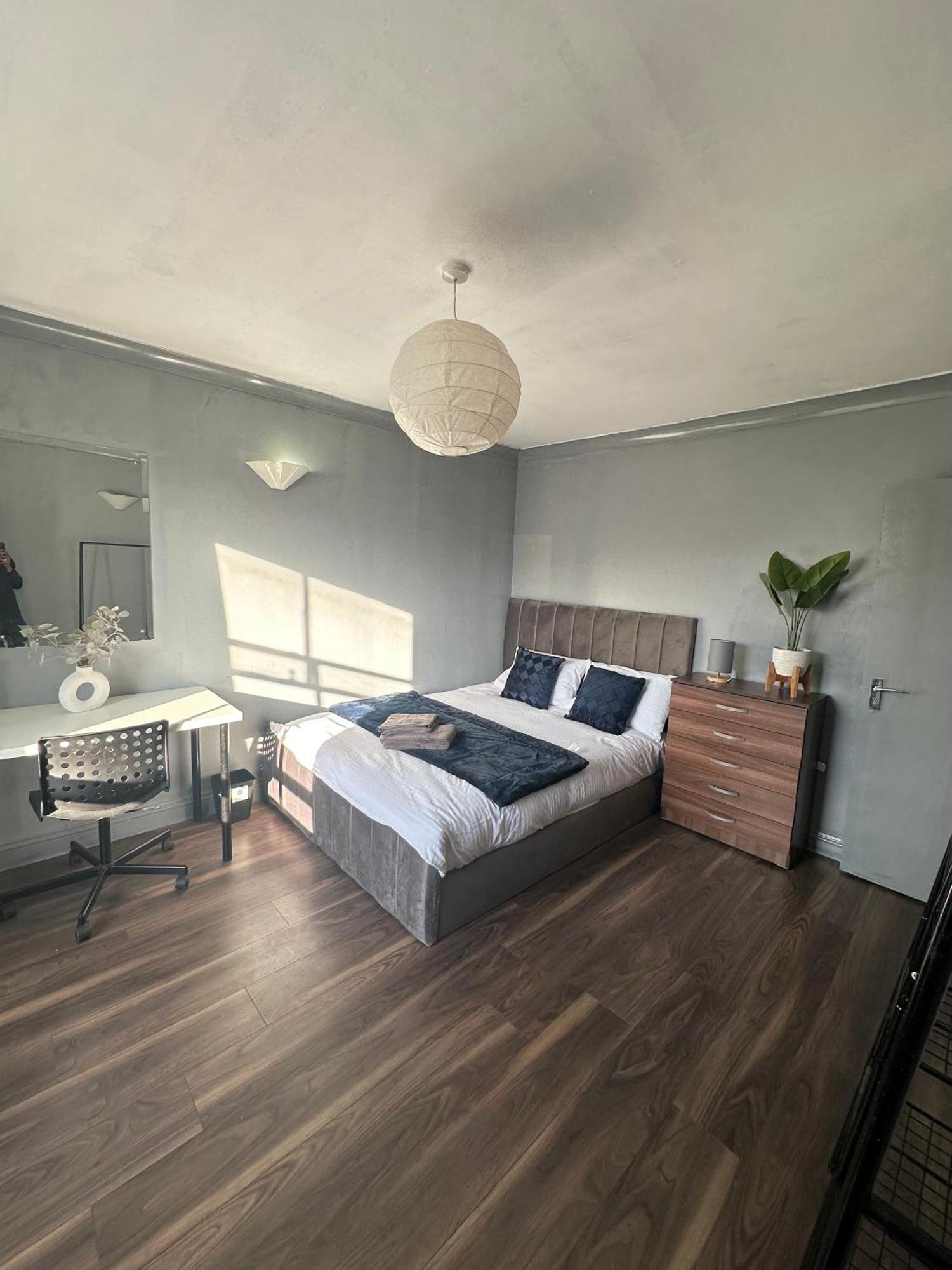 Luxury Room In A 4 Bedroom Flat! 4 Minutes Walk To Kingscross, St Pancras Londýn Exteriér fotografie