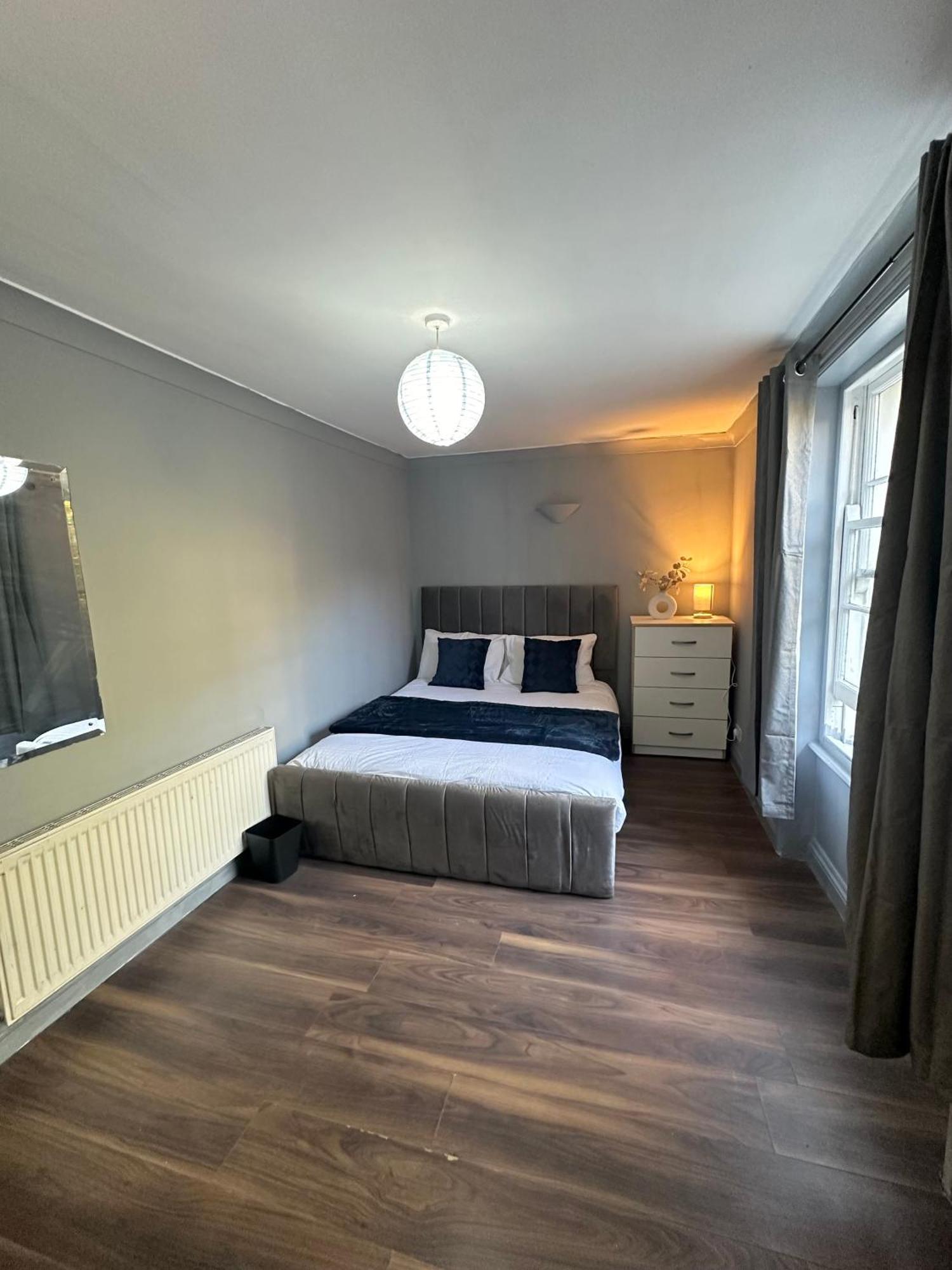 Luxury Room In A 4 Bedroom Flat! 4 Minutes Walk To Kingscross, St Pancras Londýn Exteriér fotografie